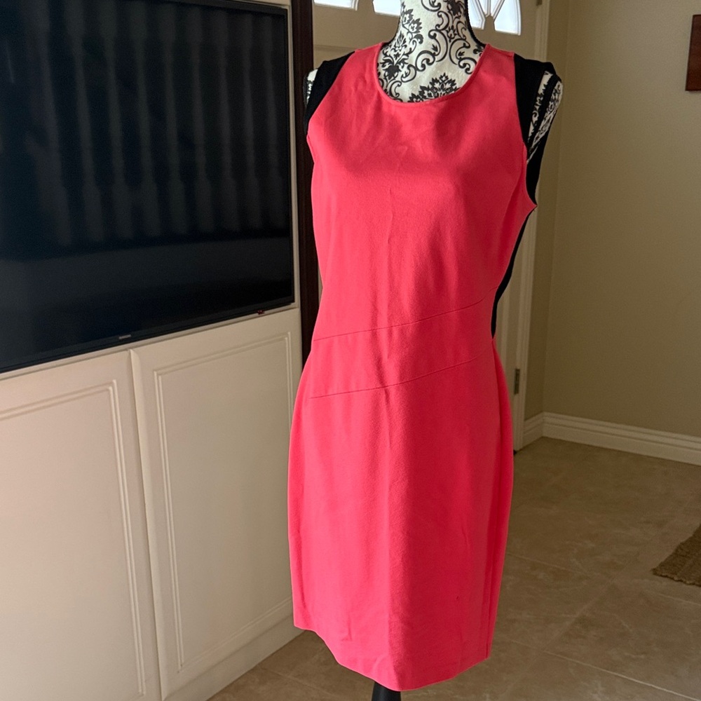 Kenneth Cole Elegant Coral and Black Sleeveless Dress